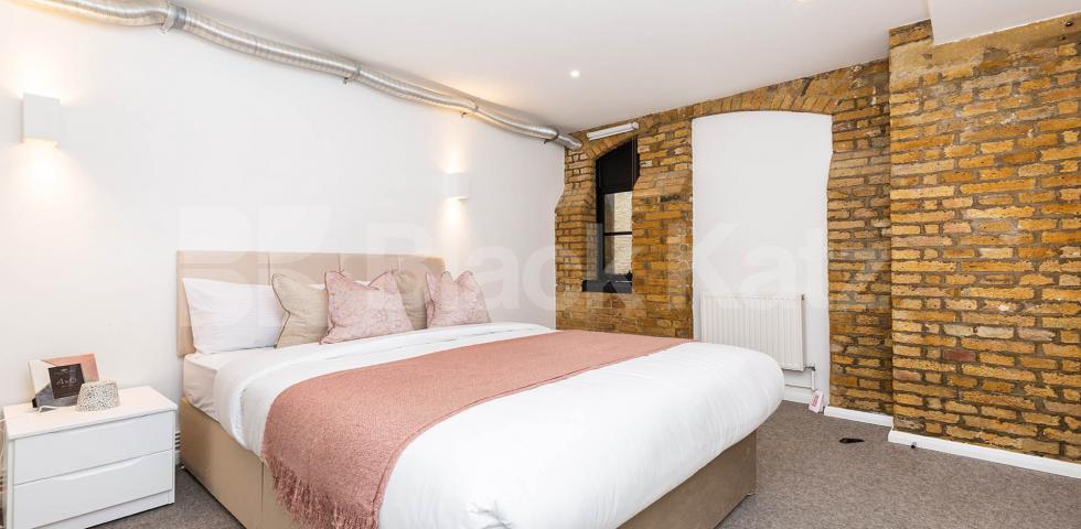 			3 Bedroom, 1 bath, 1 reception Apartment			 SPRINGFIELD HOUSE LOFTS-TYSSEN STREET, DALSTON E8
